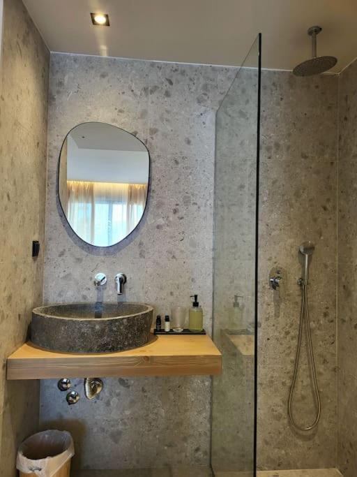 Mira Living Concept Suites Adults Only Kokkini Hani Екстериор снимка