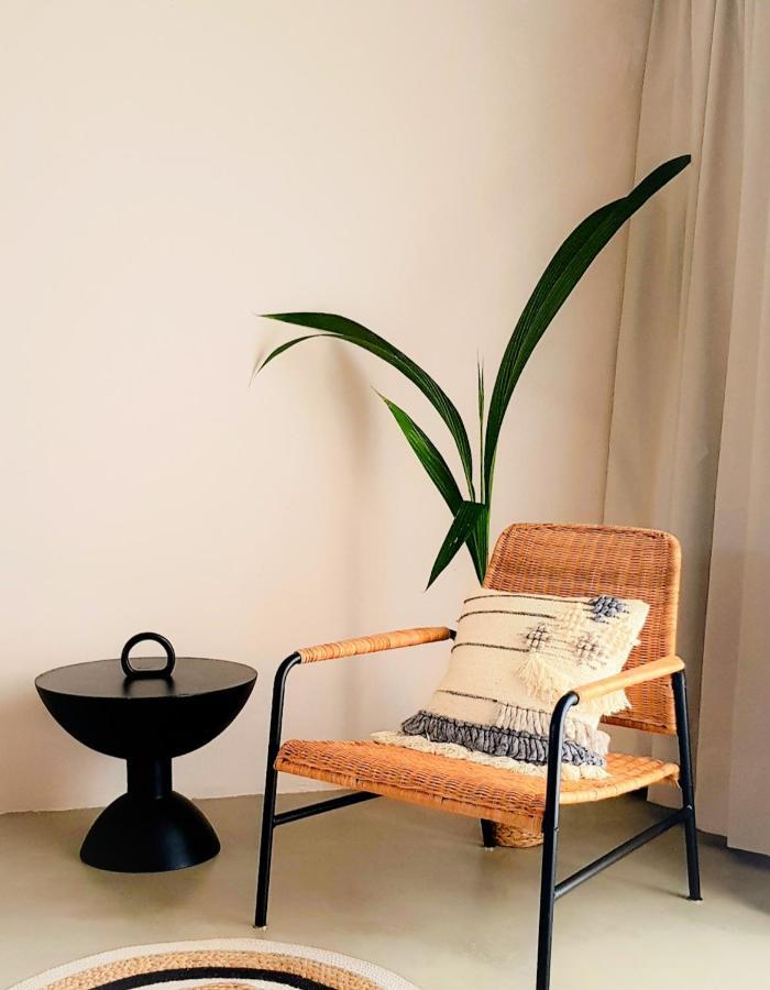 Mira Living Concept Suites Adults Only Kokkini Hani Екстериор снимка
